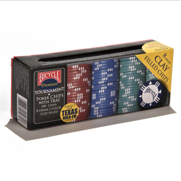 Set of 100 US Playing Card clay poker chips, 8 grams each, with a black tray for organizing and easy handling.